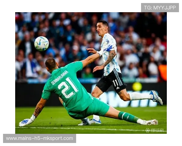 意大利队丢球过多问题已失控？防线彻底崩塌